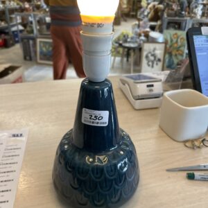 Fin antik lampe