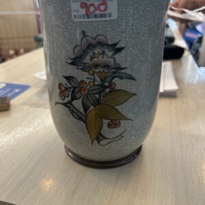 Fin vase