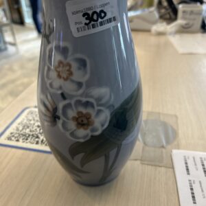 Bing & Grøndahl Vase med Julerose, nr. 341-5249".